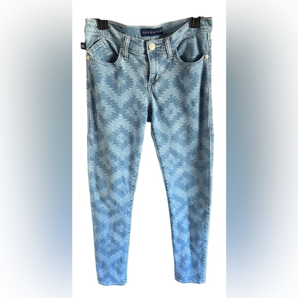 Hostess Pick 🥳💥 Rock & Republic Blue Patterned Women's Jeans - Picture 11 of 11